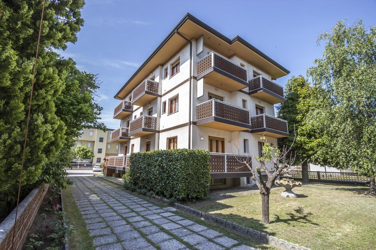 Villa Alpi Lignano Sabbiadoro Dış mekan fotoğraf