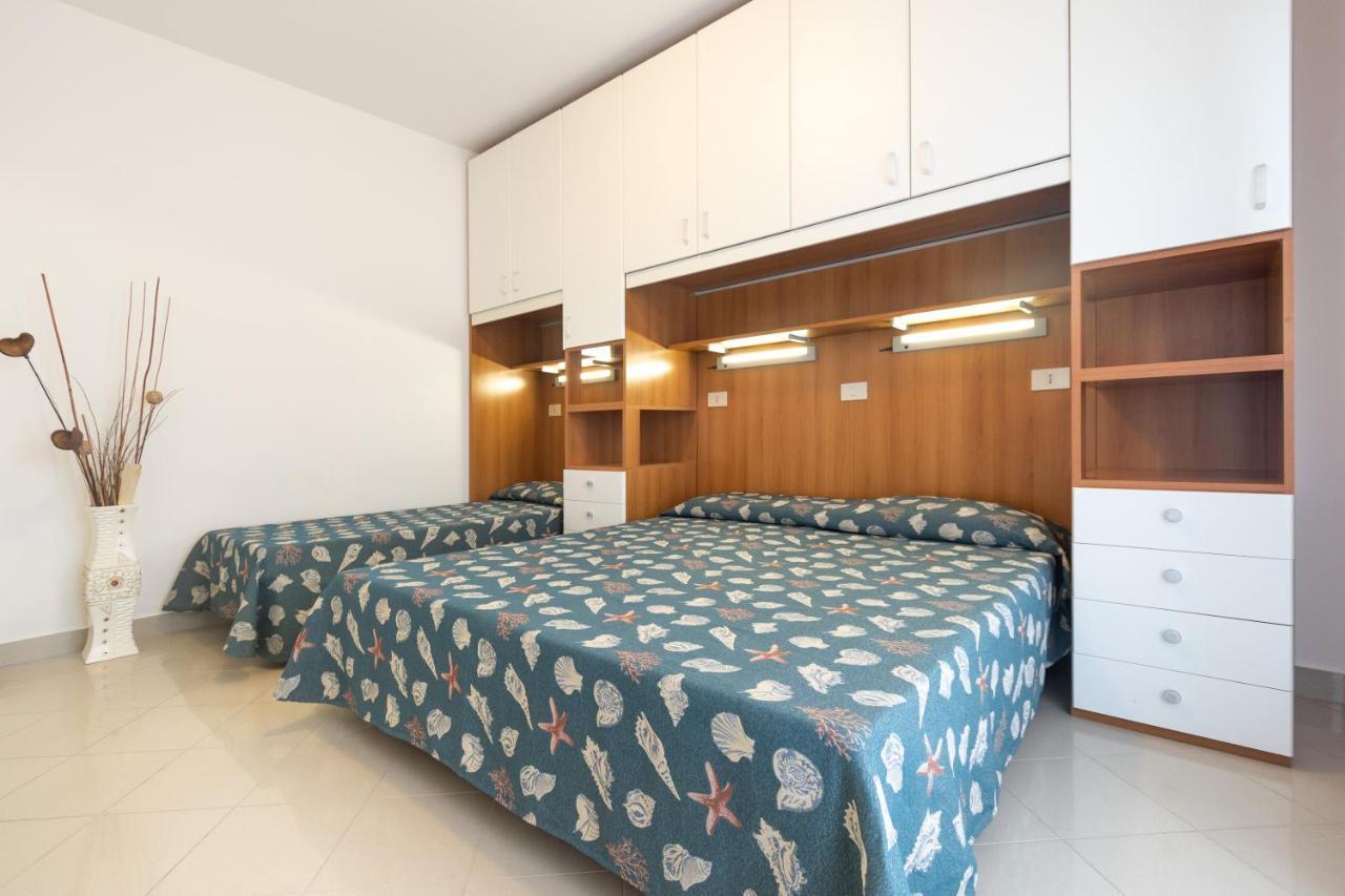 Villa Alpi Lignano Sabbiadoro Dış mekan fotoğraf